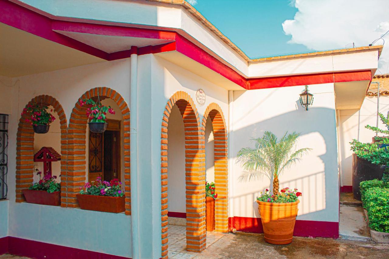 Villa Flores, Casa En El Centro De 마스코타 외부 사진
